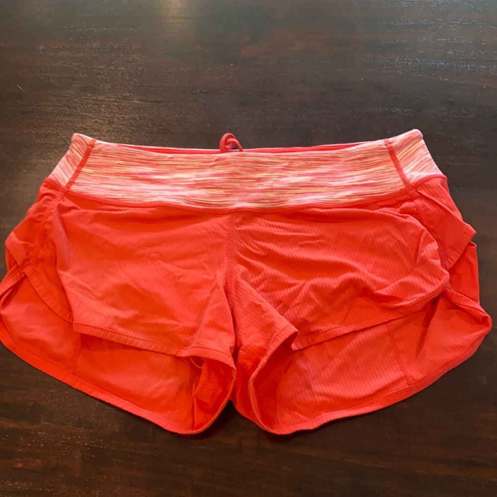 Lululemon wet dry warm speed short sz 6
